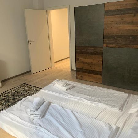 טימישוארה Laur Residence מראה חיצוני תמונה