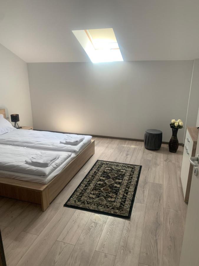 טימישוארה Laur Residence מראה חיצוני תמונה